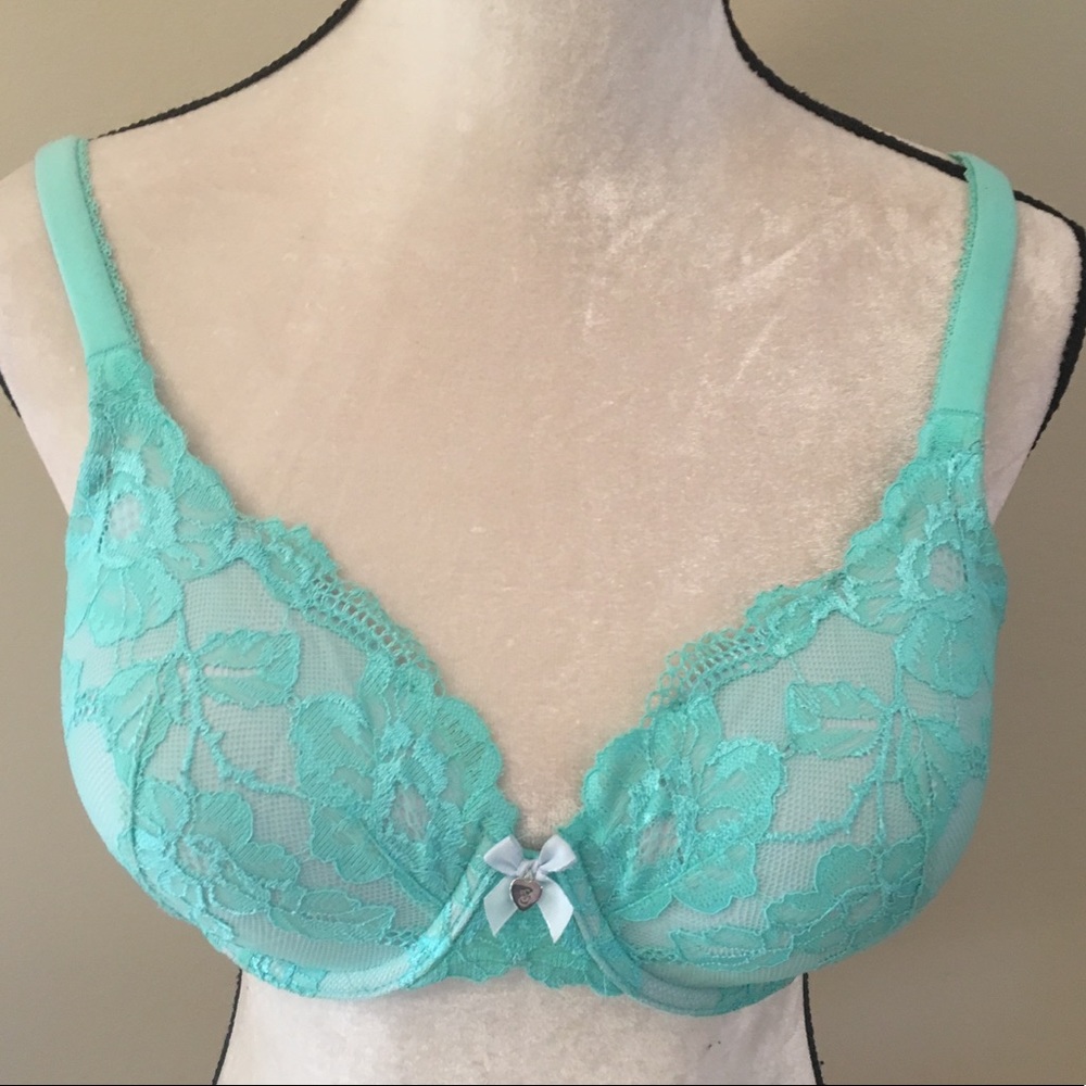 Victoria’s Secret mint lace perfect coverage 36C